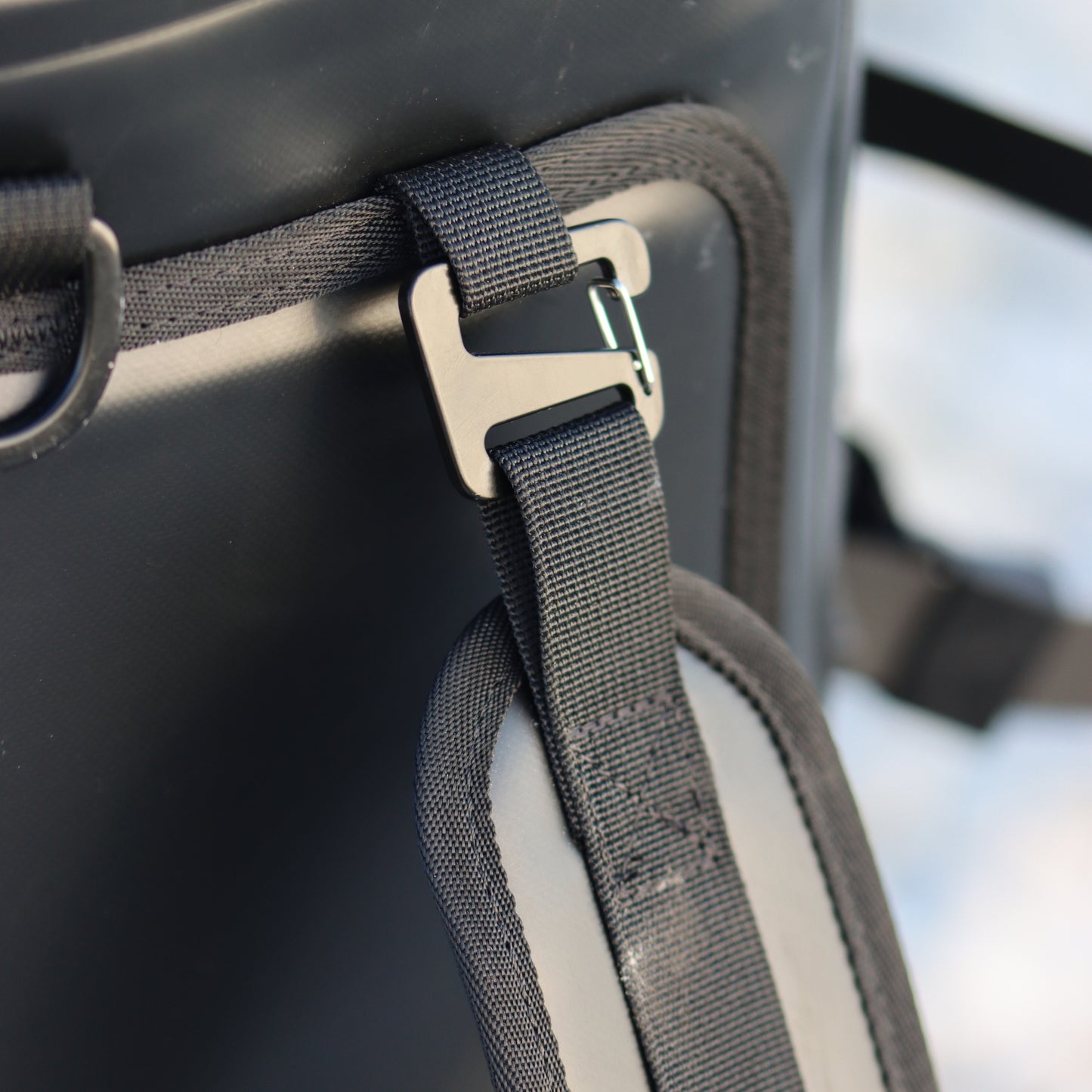 Beachbunker 35L Theft & Waterproof Backpack