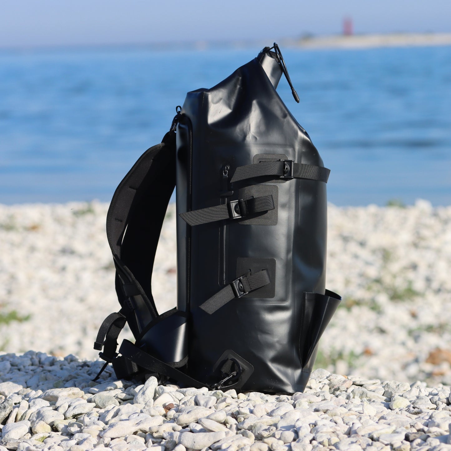 Beachbunker 35L Theft & Waterproof Backpack